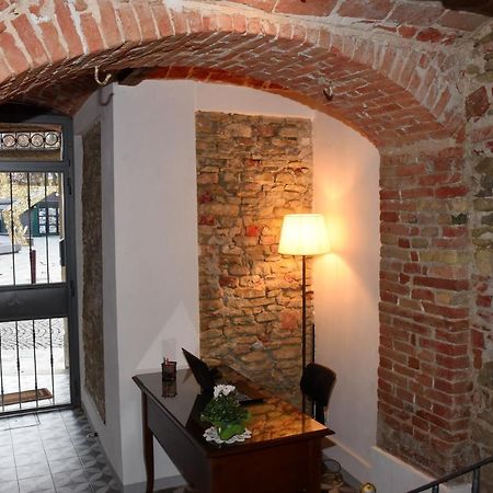 L'Acino Apartment Canelli Bagian luar foto