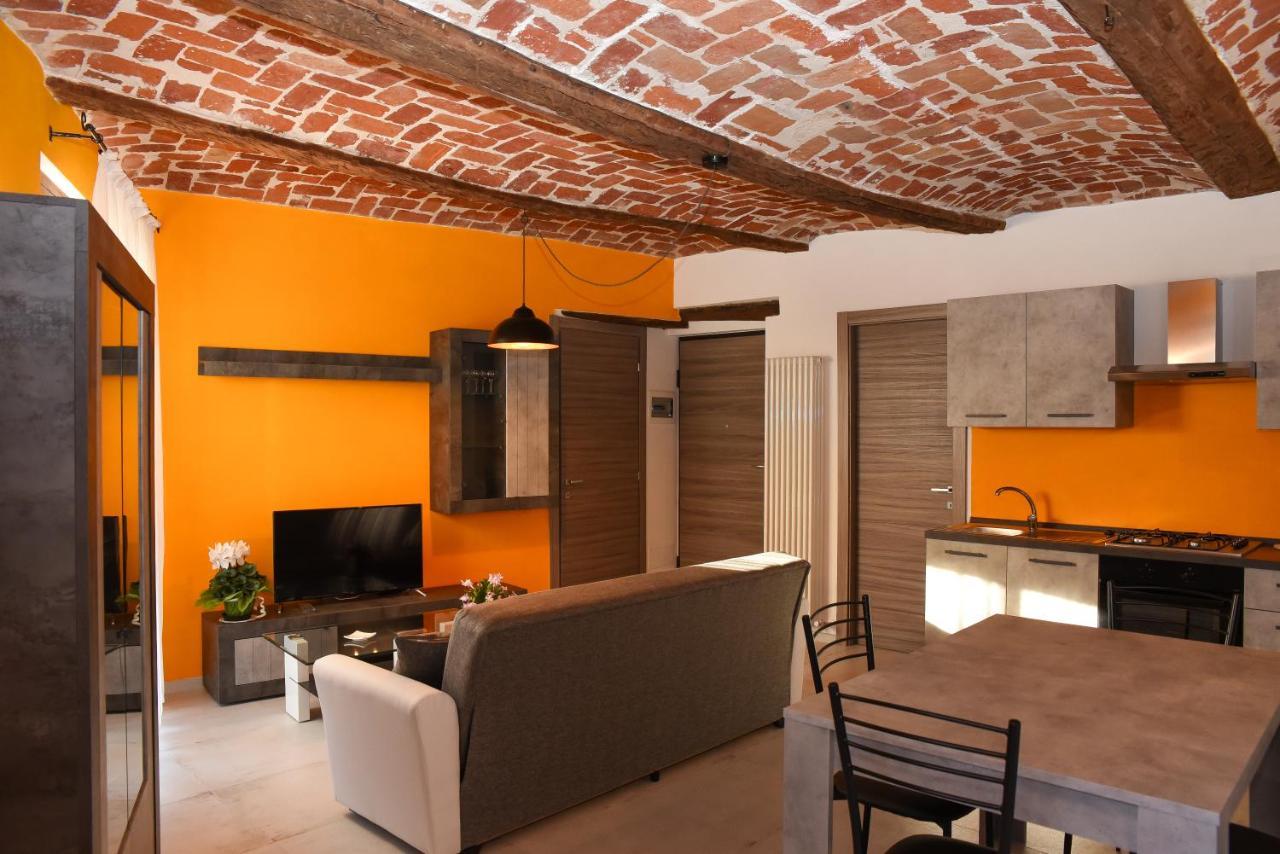 L'Acino Apartment Canelli Bagian luar foto