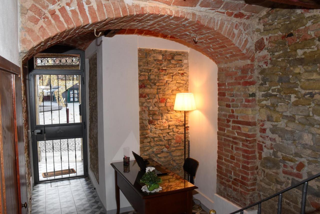 L'Acino Apartment Canelli Bagian luar foto