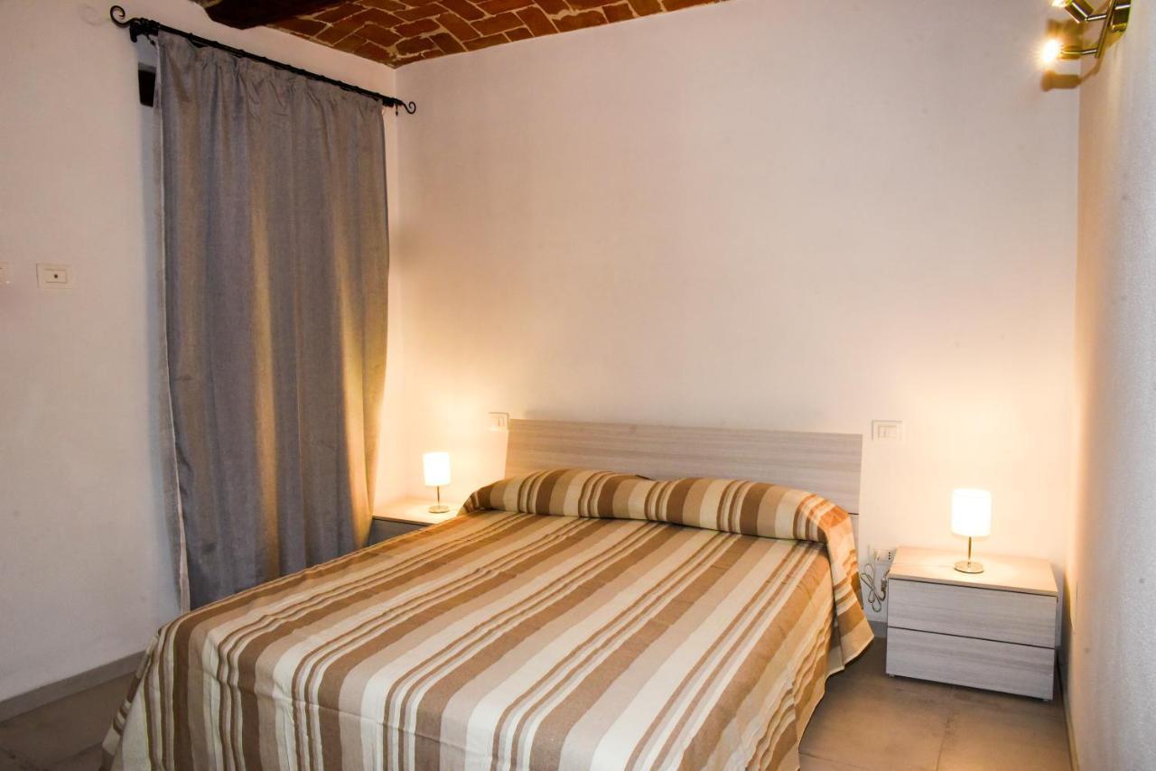L'Acino Apartment Canelli Bagian luar foto