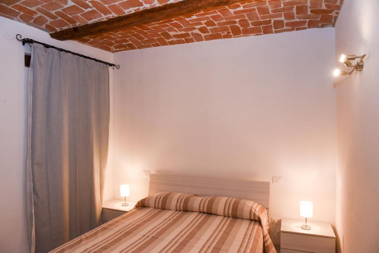 L'Acino Apartment Canelli Bagian luar foto